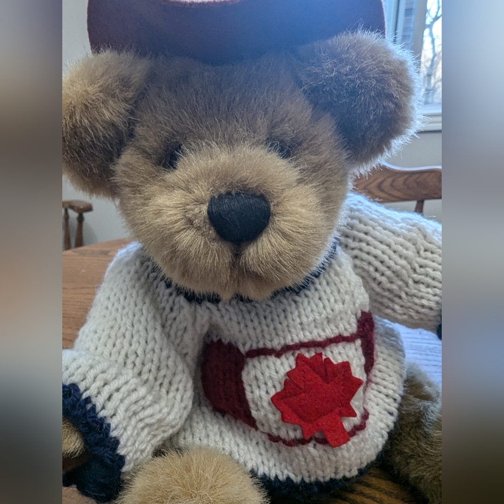 Brass Button puckford Bear. Cody. Cowboy Teddy Bear with Canadian Sweater. GUC. - Picture 2 of 9